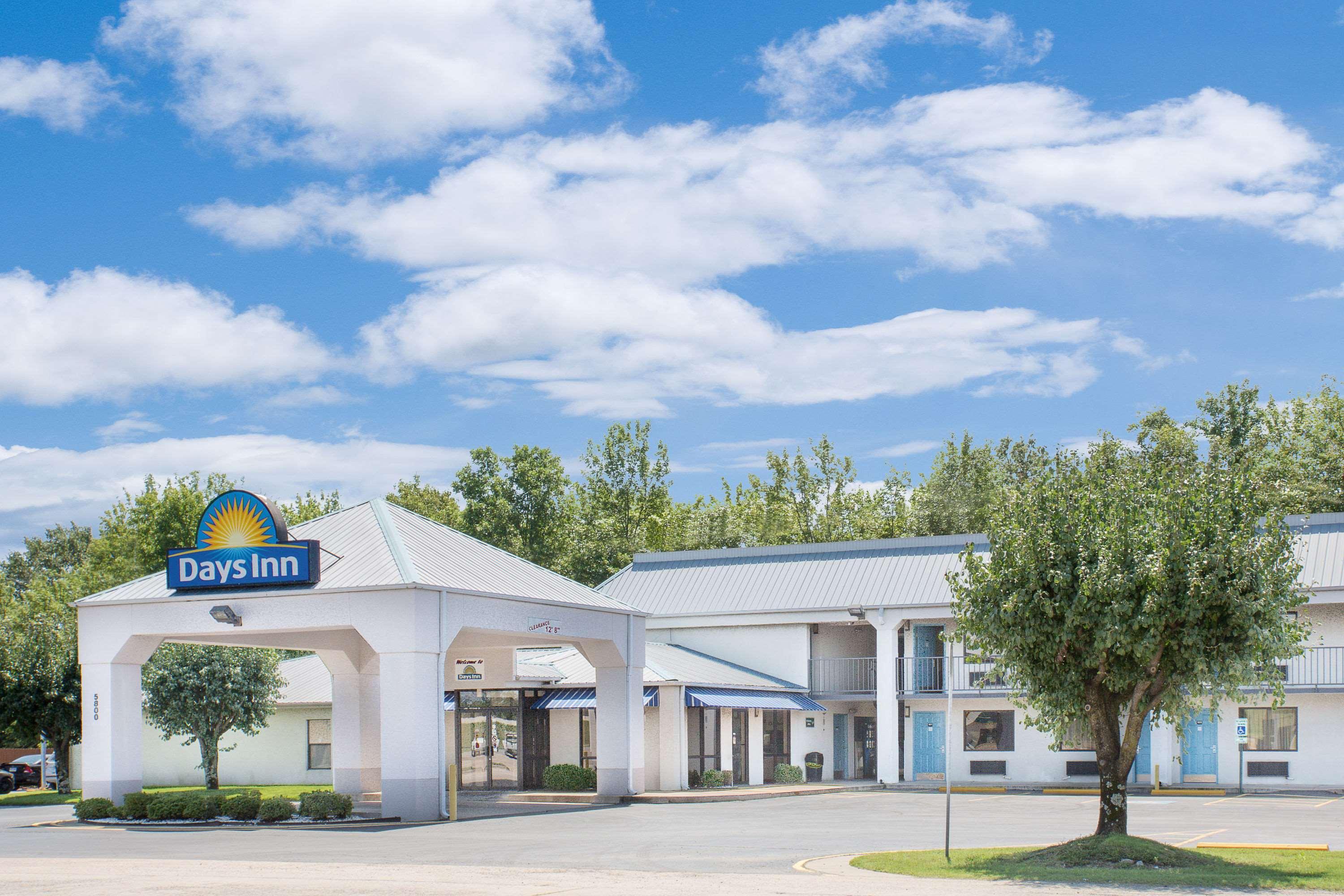 Days Inn By Wyndham N Little Rock East North Little Rock Exterior foto